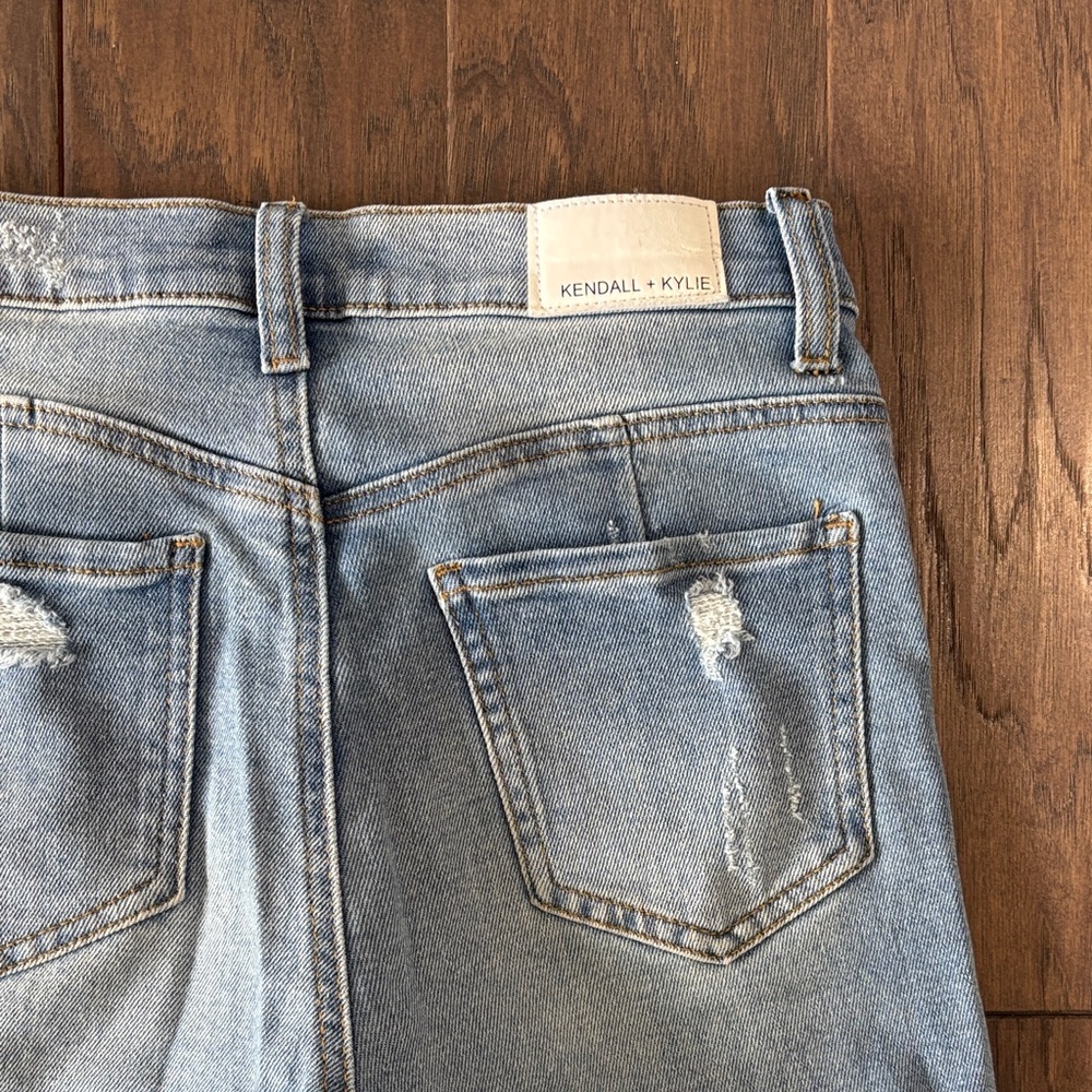 Kendall + Kylie high rise straight jeans - Picture 5 of 5